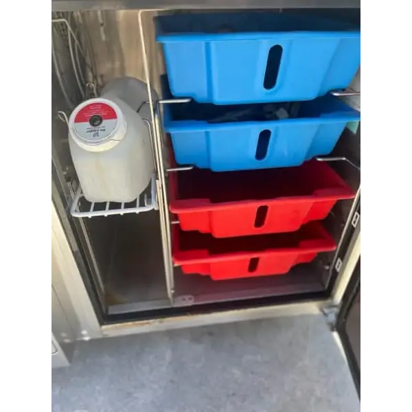 Pre Owned Single door Milk Juggler